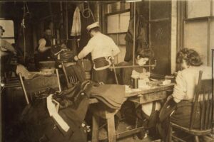 The History of (Fast) Fashion